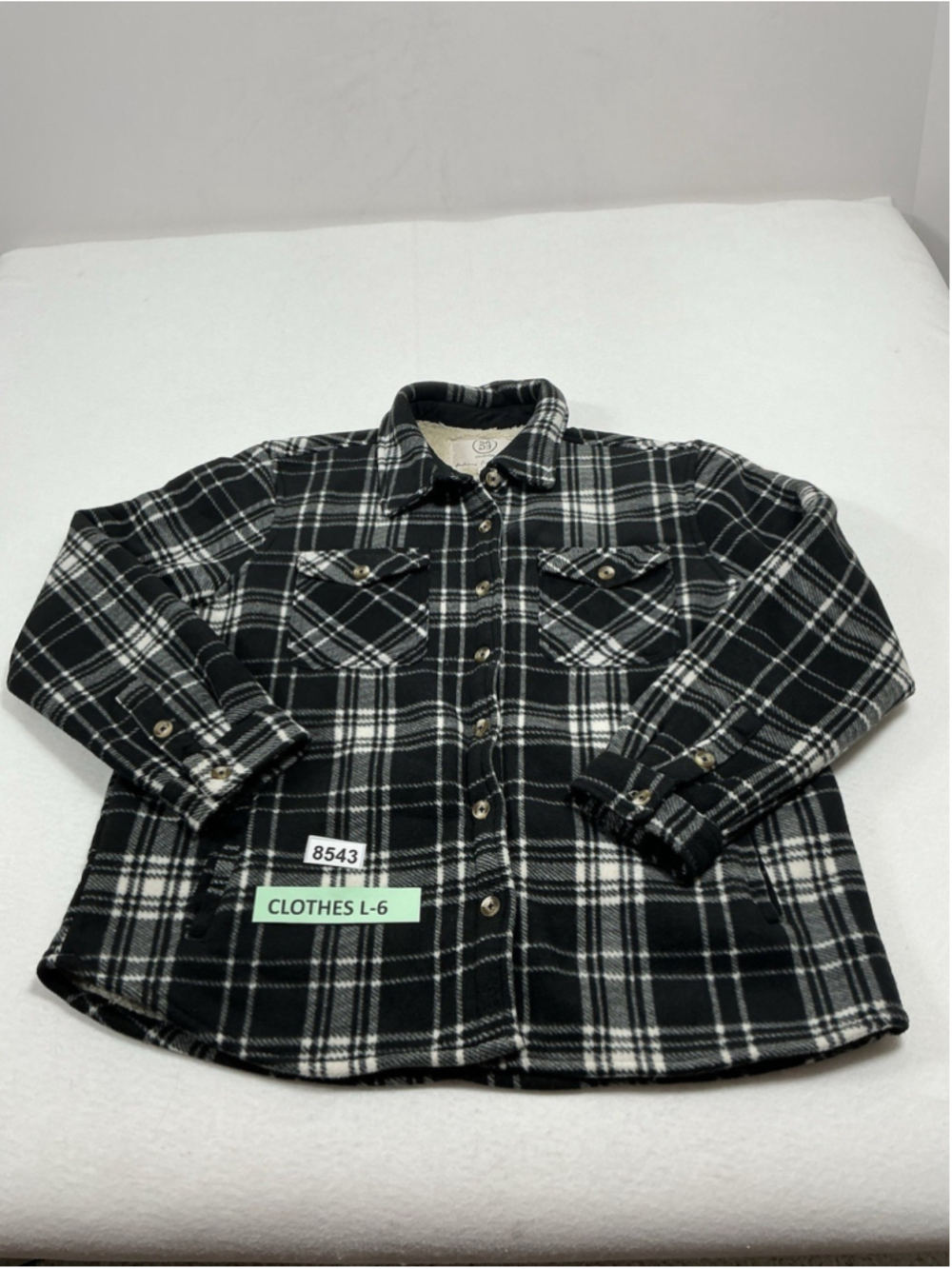 Womans Excellent Condition Sage Lined Shirt Jacket Large Black White Plaid